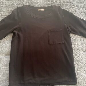 Barefoot Dreams Malibu line, Black 3/4 length sleeve Pullover